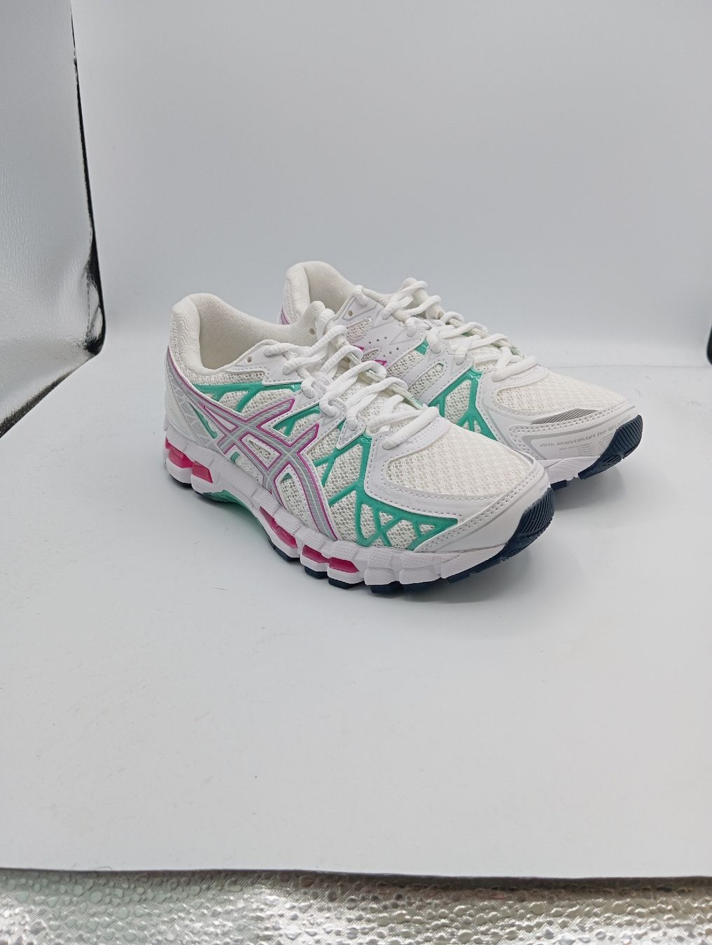 Asics Scarpe da uomo: Asics Gel-Kayano 20 (EU46) – Nuovo e nell'imballaggio originale da Schaffhausen venduto da outlez 1