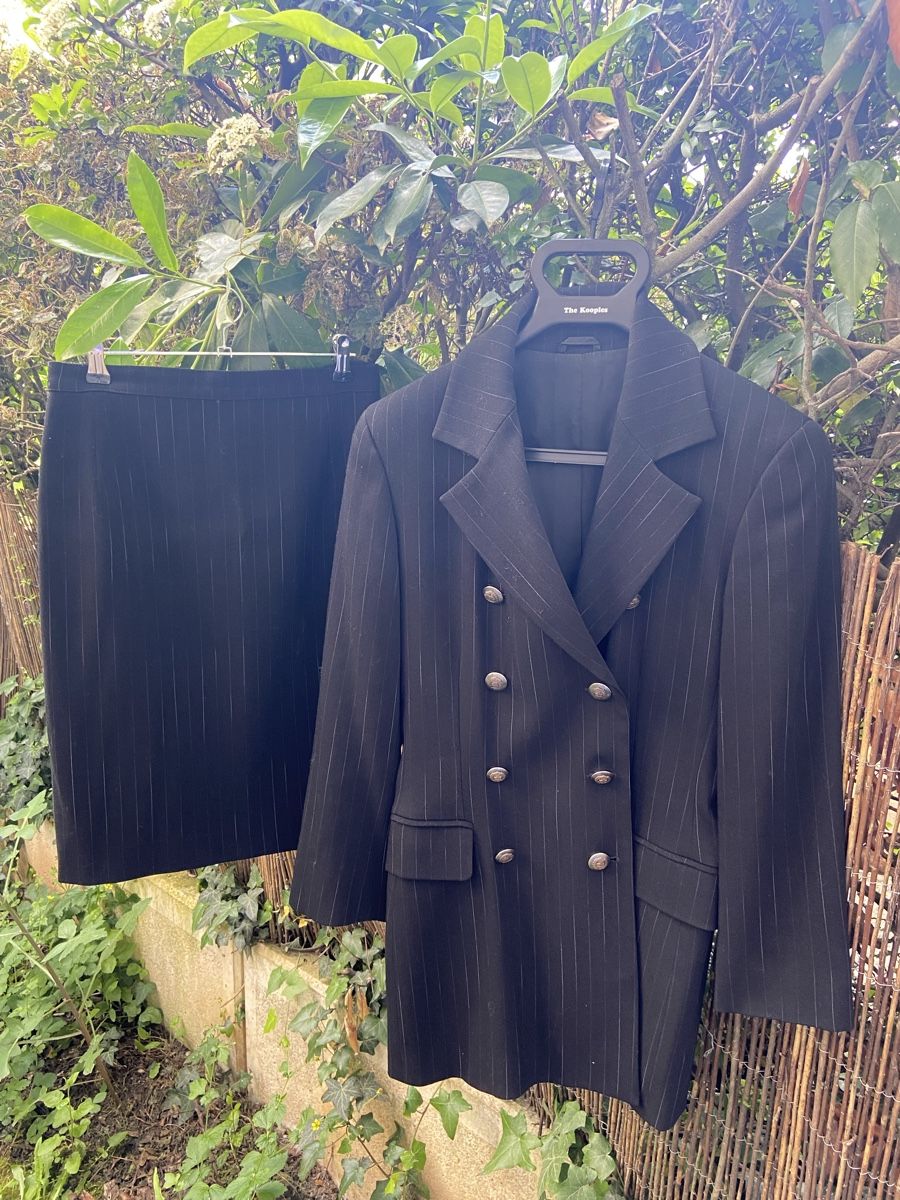 Completi & Tailleur: Tailleur iBLUES - T36/38 – Nuovo (secondo la descrizione) da Genève venduto da muj_2zmc