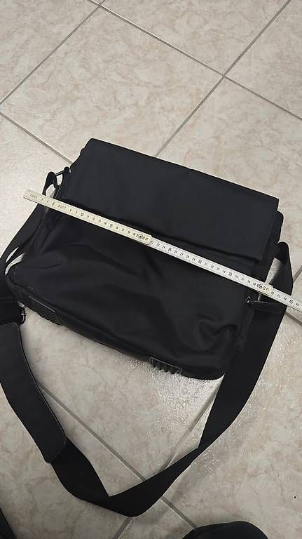 Borse: Computertasche – Usato da Seuzach venduto da Ori7 1
