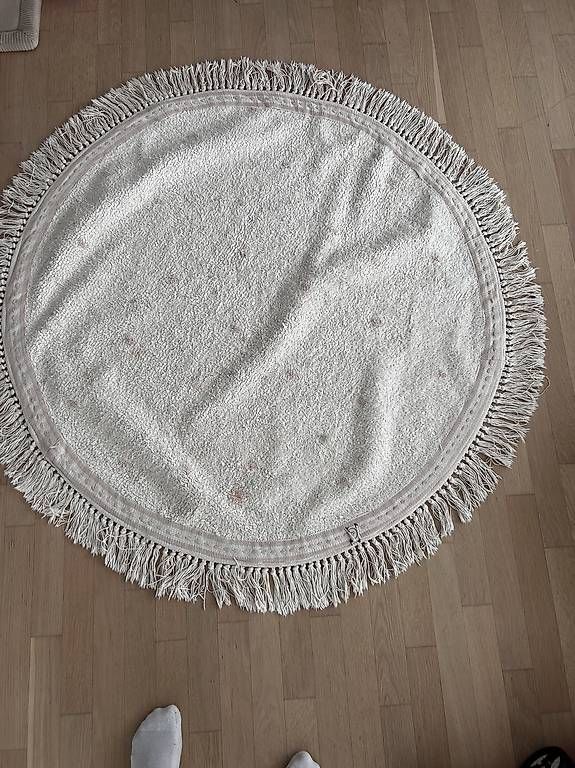 Tappeti: Teppich für Kinderzimmer  – Usato da Basel venduto da Ismail_