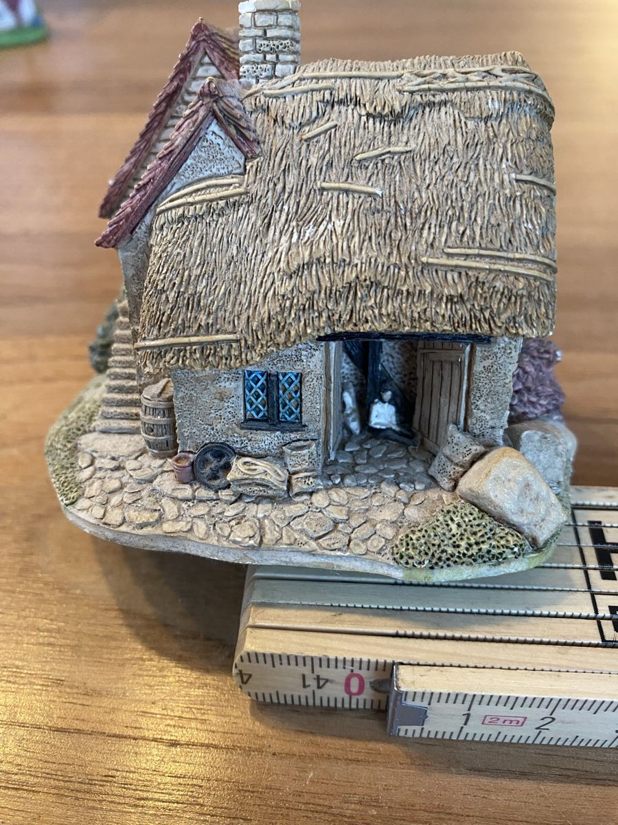 Tutte le decorazioni: Lilliput Lane Waterside Mill – Usato da zürich venduto da skychef 4