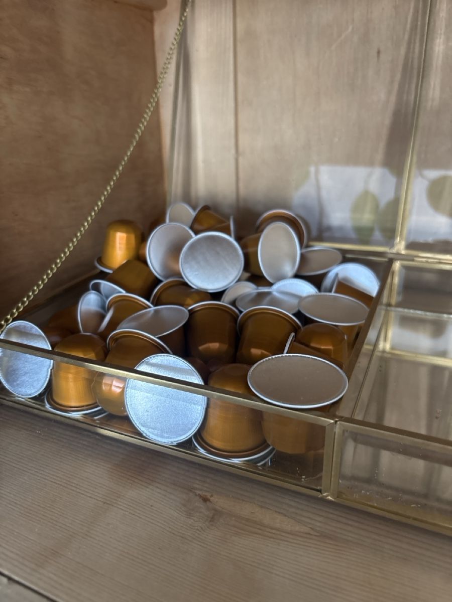 Nespresso Machines à café & Machines à expresso: Nespressomaschine – D'occasion à Zürich par Saho86 2