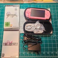 Sony PSP 1004 Pink Edition mit Spielen und Zubehör