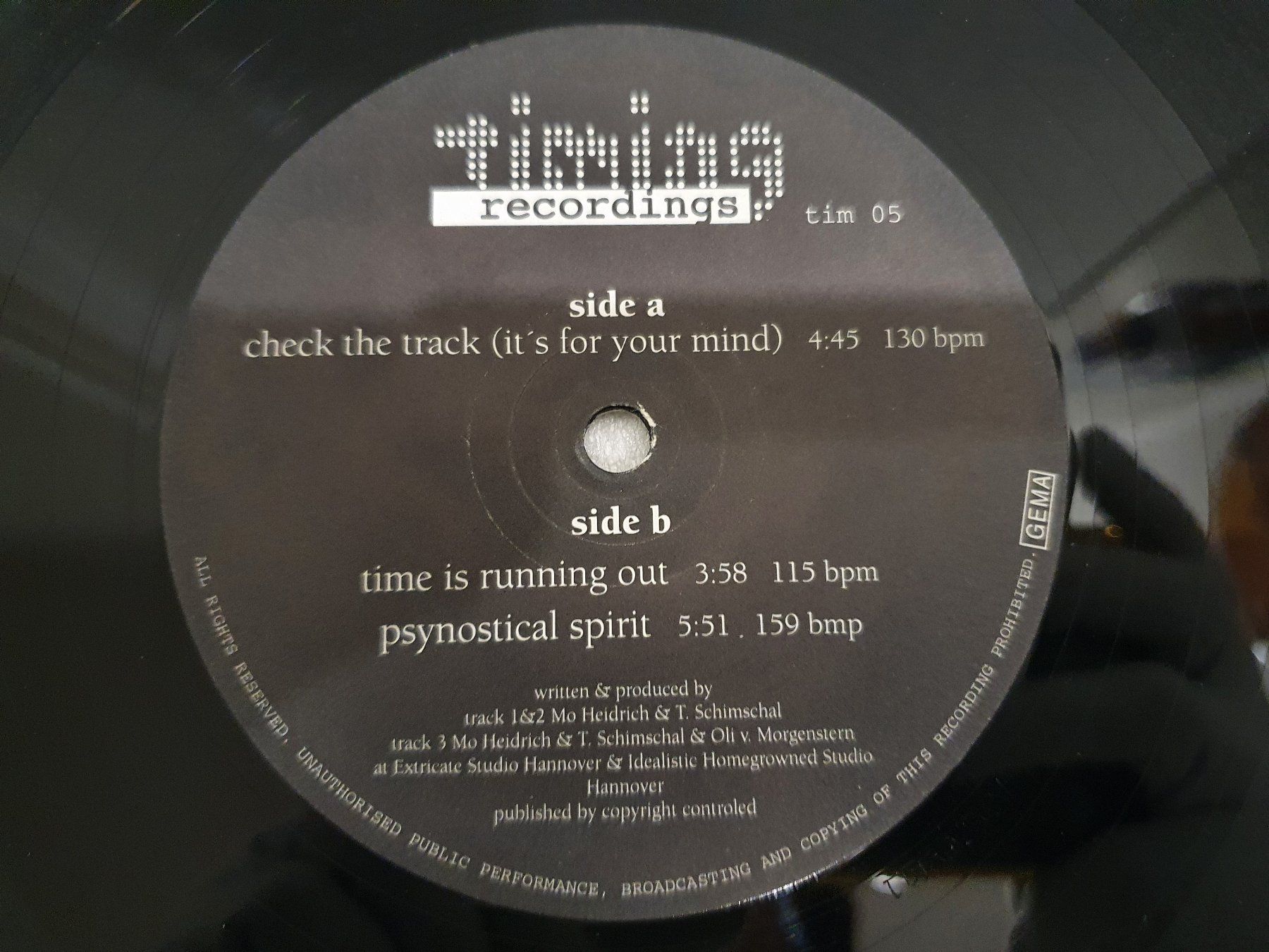 Dischi in vinile: Psynostics – Check The Track (Techno, Electro) – Usato da Uster venduto da Vinyl-Leidenschaft 5