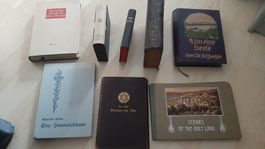 K..108 R) Heilige Schrift diverse antike Bücher 8er Set