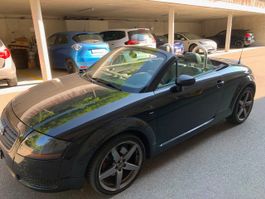Audi TT Roadster 1.8T 150 PS, MFK 04/25 ab Service, ab 1Fr.!