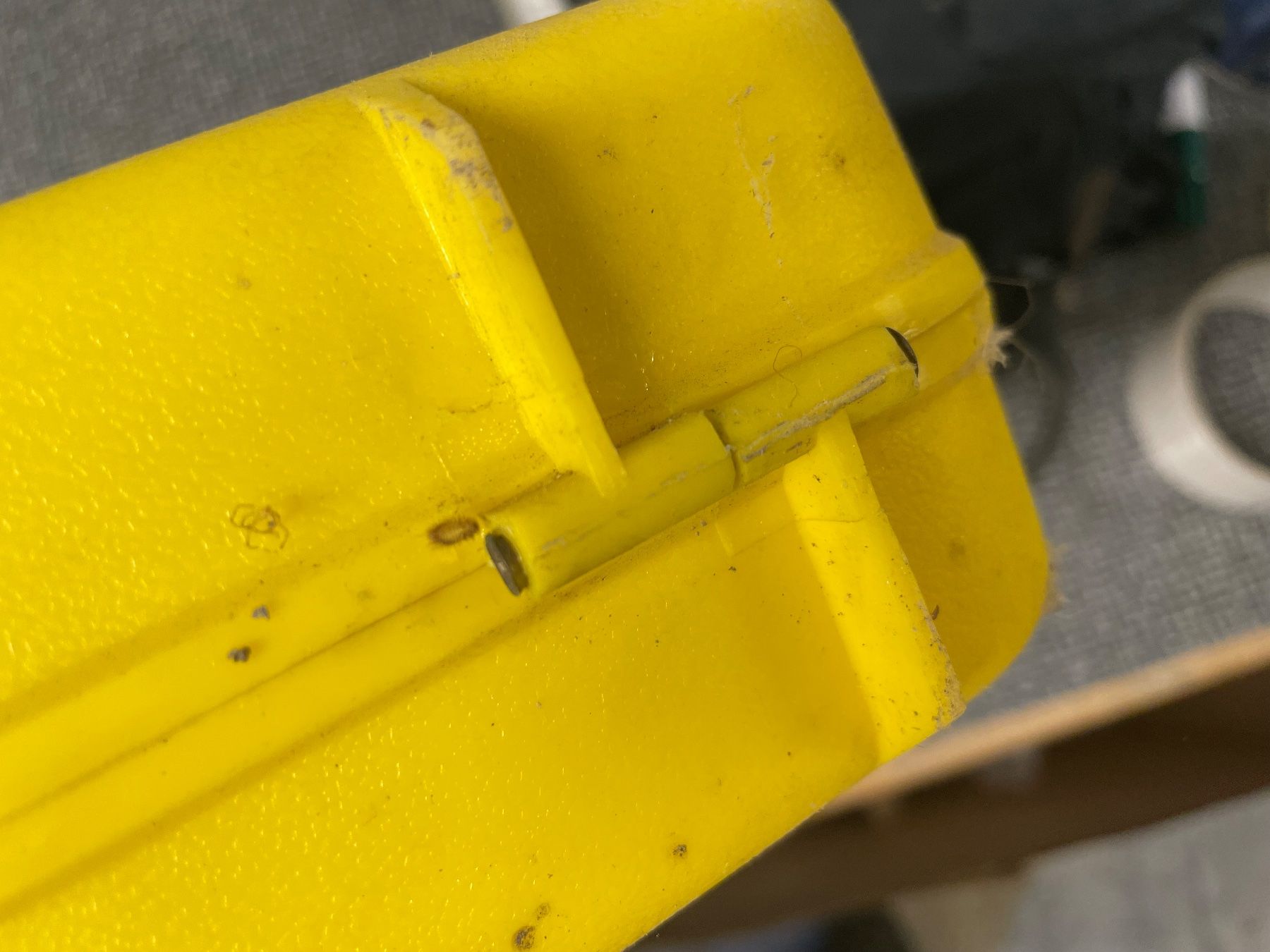 Altro in Bricolage: 2 Tragköfferli, Etui, Box, gelb und rot – Usato da Thayngen venduto da stammsani 3