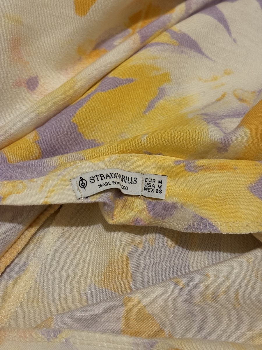 Stradivarius Robes: Stradivarius Sommerkleid, Grösse M – D'occasion à Frauenfeld par ani_pdx9 2