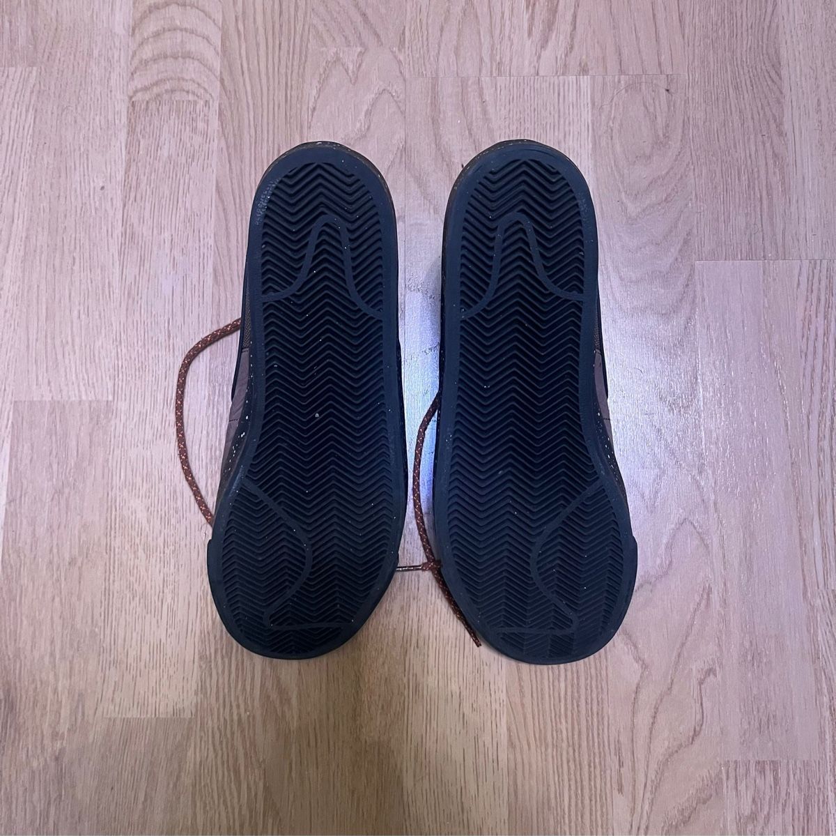 Nike Scarpe da uomo: Nike SB Zoom Blazer Mid – Nuovo (secondo la descrizione) da Cham venduto da dej4vue 5
