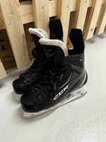 CCM Eishockey-Schlittschuhe Herren Grösse EU 44  gebraucht