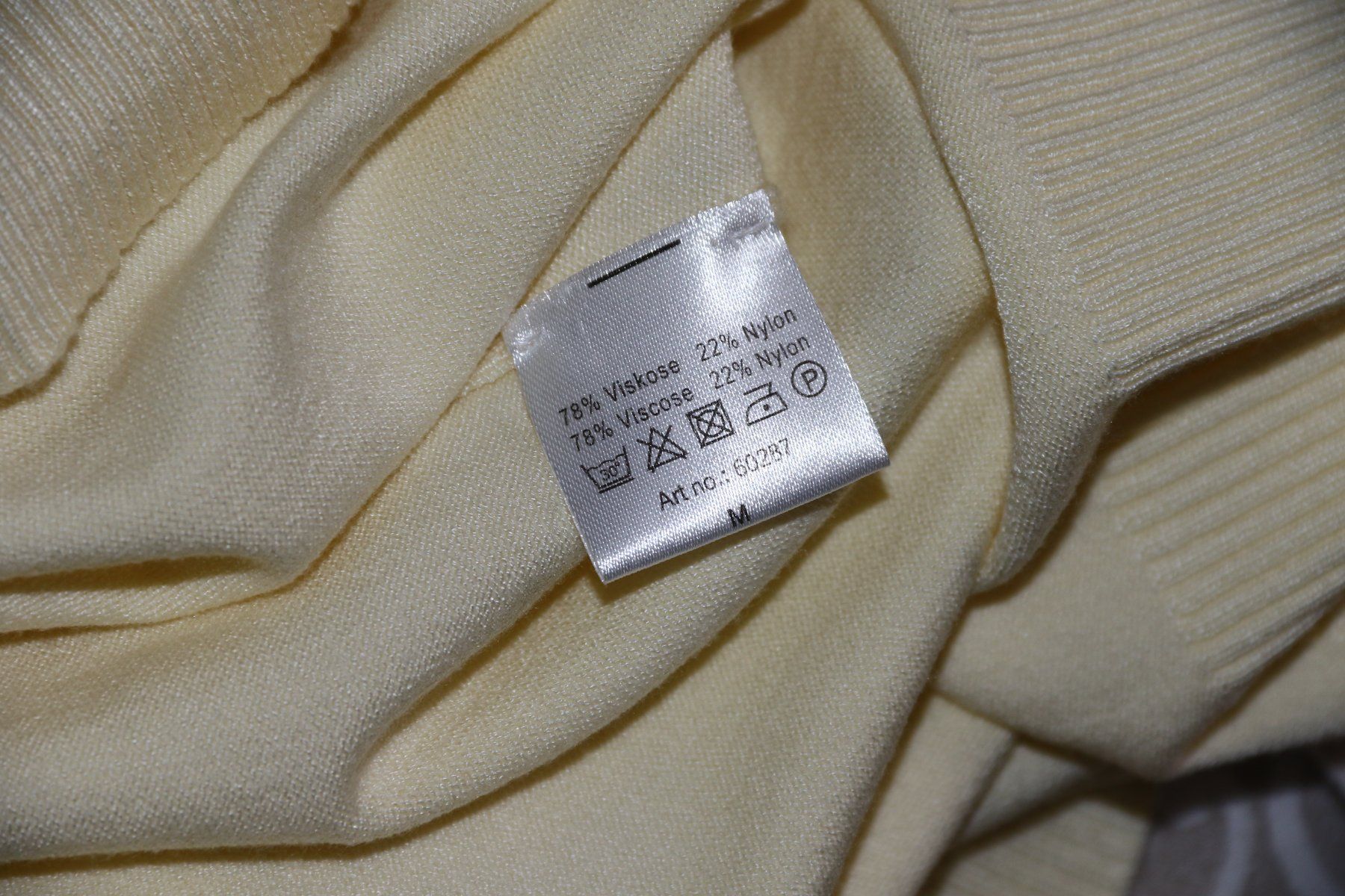 Blusen: Neue hübsche Strichbluse / Pullunder Gr.M – Neu (gemäss Beschreibung) aus Oberwil-Lieli von Svetlana28 9