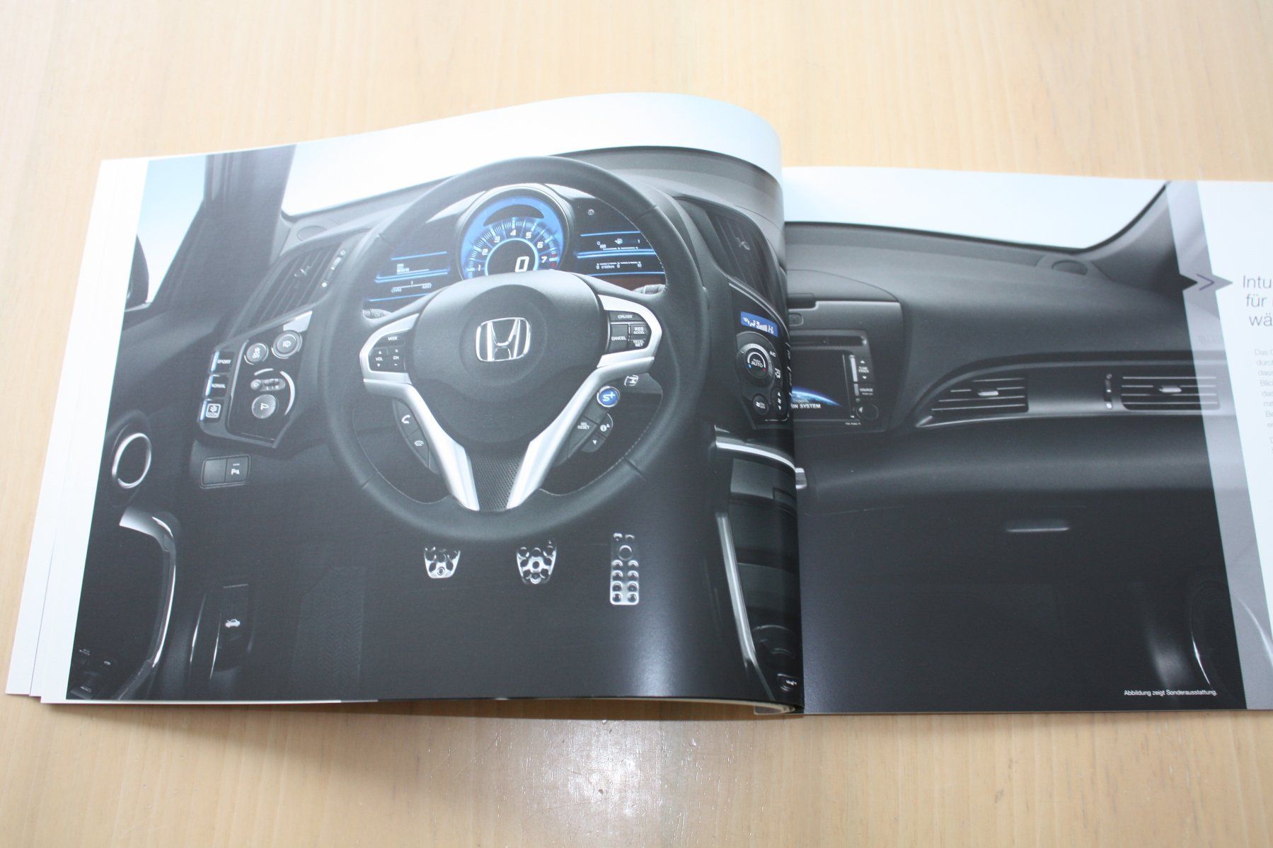 Honda Documenti: Honda CR-Z Prospekt 4/2013 – Usato da Wikon venduto da erwin400 3