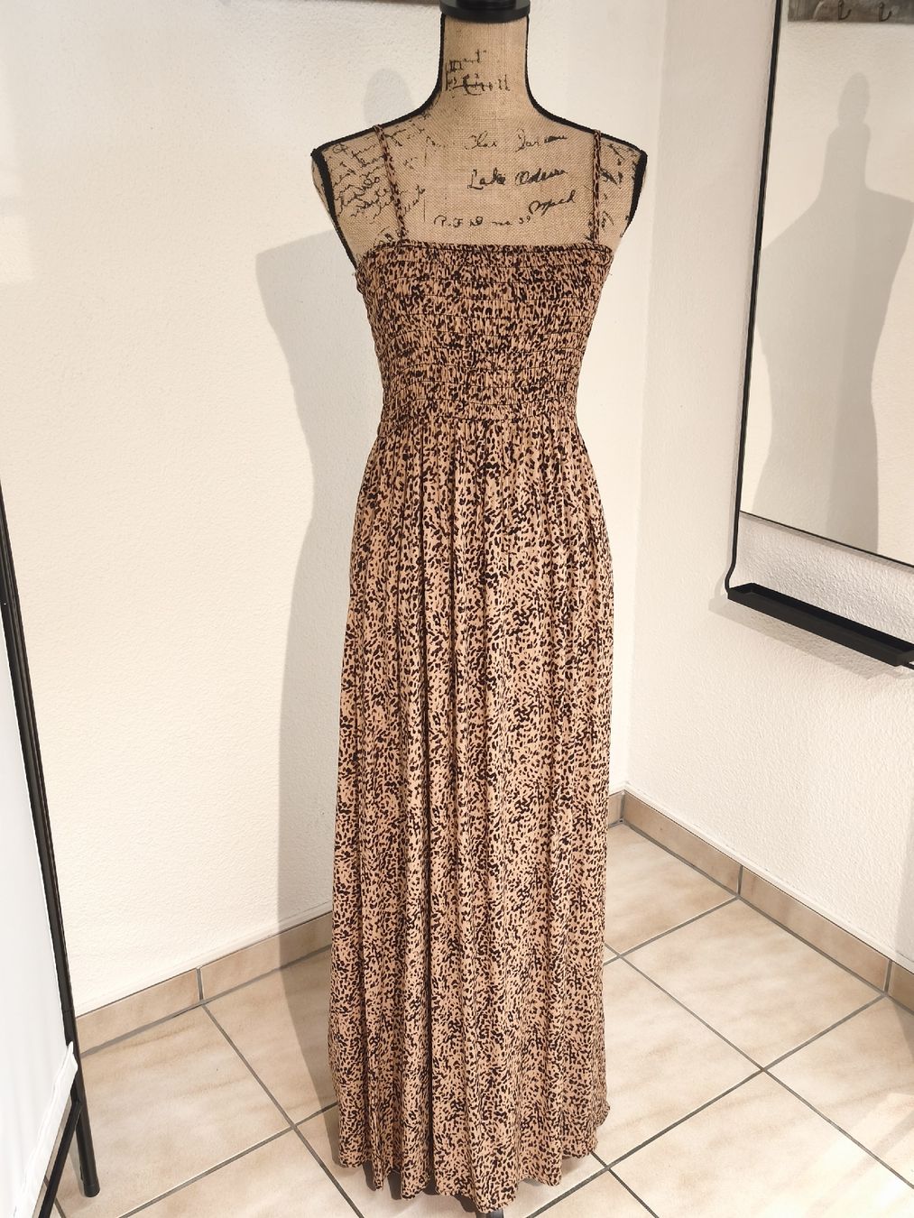 Zebra Vestiti: Maxikleid Zebra Viskose Leo-Muster Grösse L neu – Nuovo e nell'imballaggio originale da Emmetten venduto da SecondhandSiska