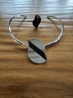 Collier + Bague géométrique argentée et noire