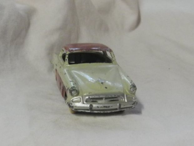 Dinky Toys Voitures modèles: DINKY TOYS  NR. 24 Y  STUDEBAKER  COMMANDER   BESPIELT – D'occasion à Gurtnellen par Murmeli99