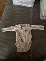 Baby Body H&M Disney Minnie Maus beige Grösse 56
