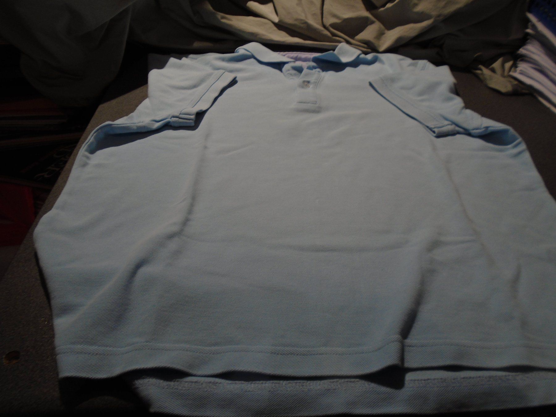 Polo-Shirts: Polo-Shirt ca. Grösse M, hellblau – Gebraucht aus Zürich von abraxas1291
