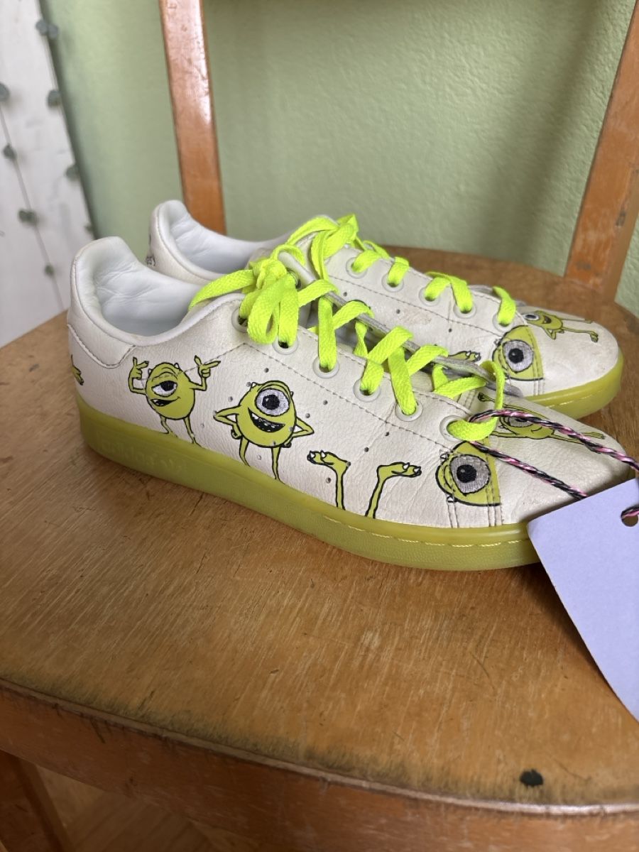 Adidas Scarpe da uomo: Basket Adidas Disney – Usato da Neuchâtel venduto da cam_lf7y 2