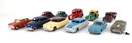 Grosses Fahrzeug-Lot, Dinky Toys, Gama, Solido, etc.