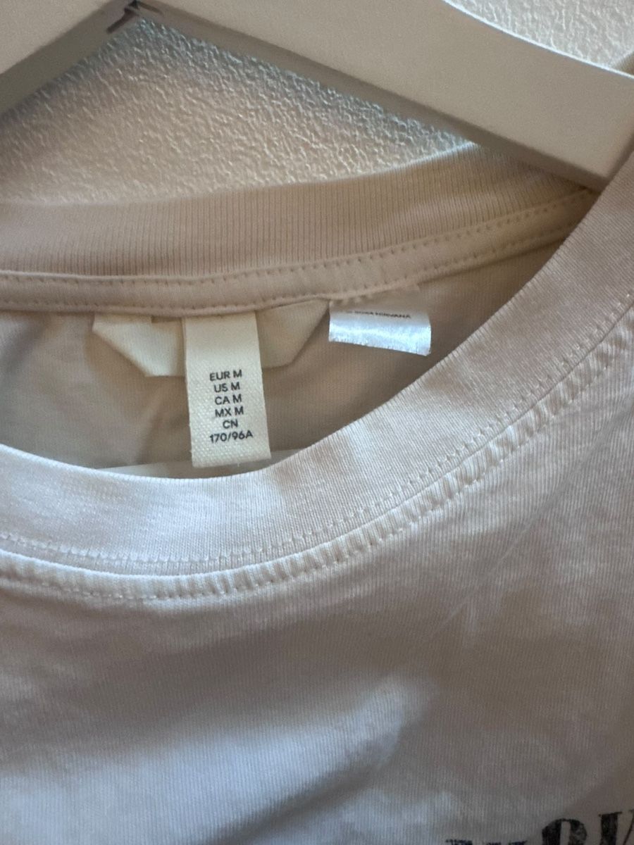 H&M T-Shirts: H&M T-Shirt Nirvana Grösse M gebraucht – Gebraucht aus Zermatt von Walter2019 2