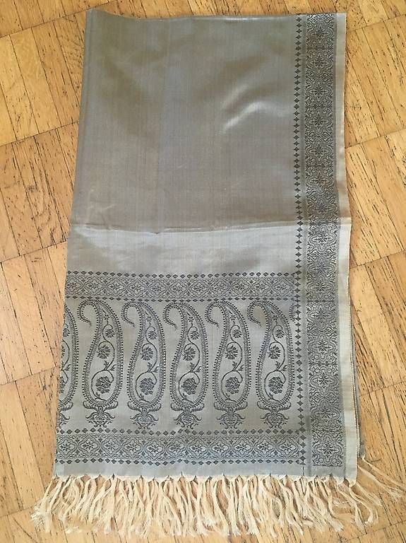 Foulards & écharpes: Damen Seidenschal – D'occasion à Zürich par BuenosAires03 1