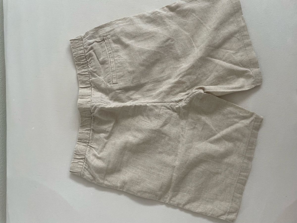 H&M Pantaloni: Leinen shorts H&M – Nuovo (secondo la descrizione) da Zürich venduto da David.zh 1