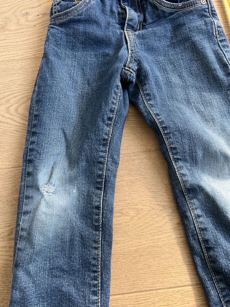 Pantaloni: Warme Jeans Grösse 110 Thermohose – Difettoso da Oensingen venduto da katepe 1