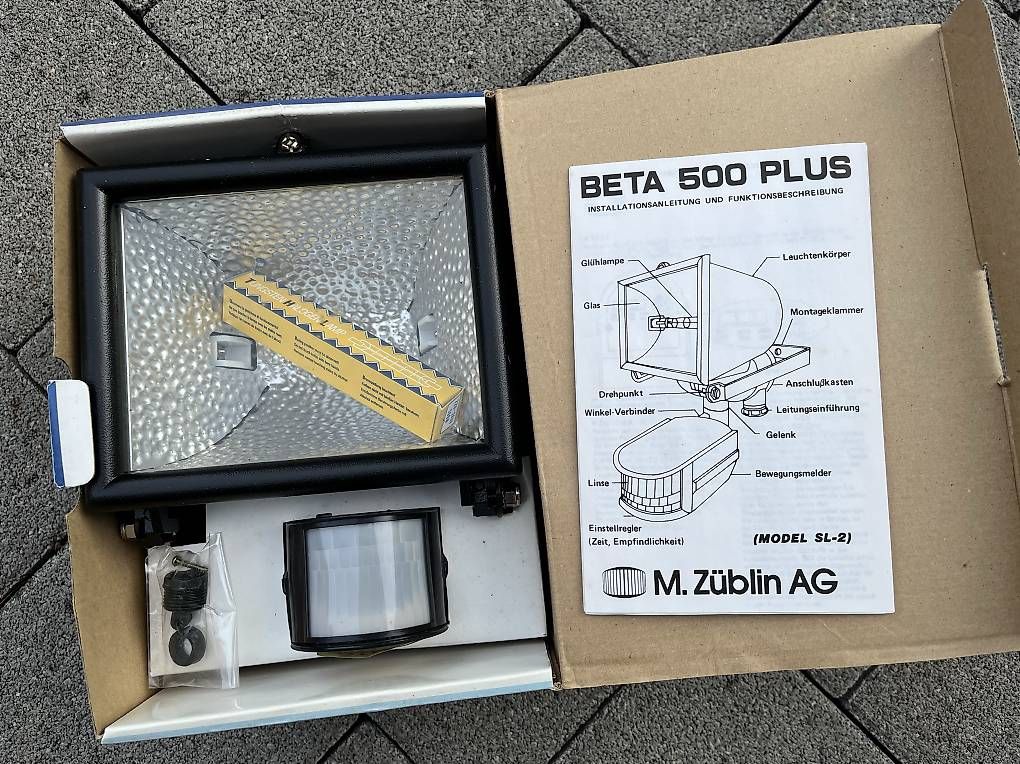 Scheinwerfer: Scheinwerfer mit Bewegungsmelder – Neu und originalverpackt aus Villmergen von Babiwe 2