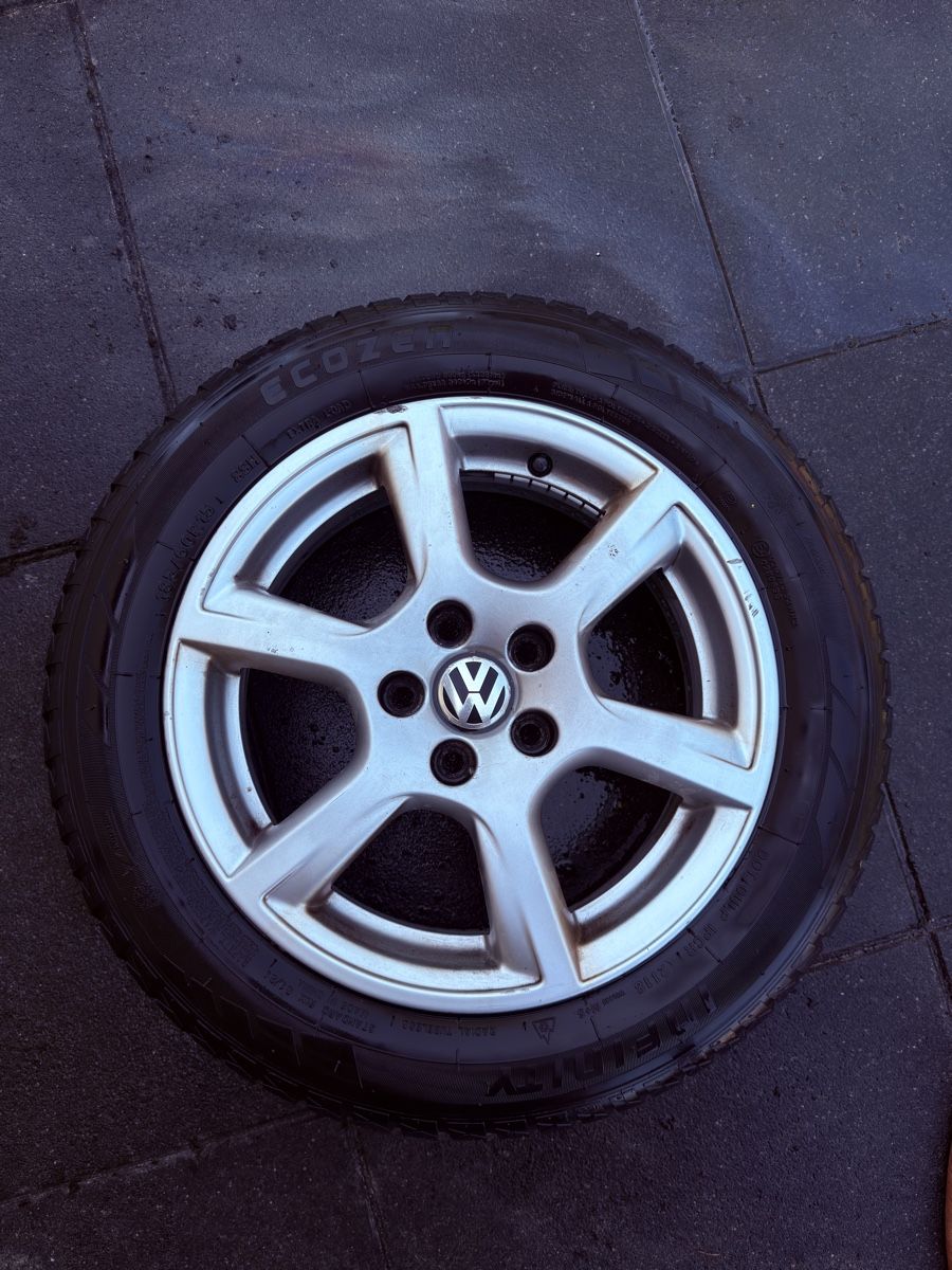 Volkswagen Cerchioni: 4x VW Pneu auf Felgen – Usato da Thun venduto da fab_js9l