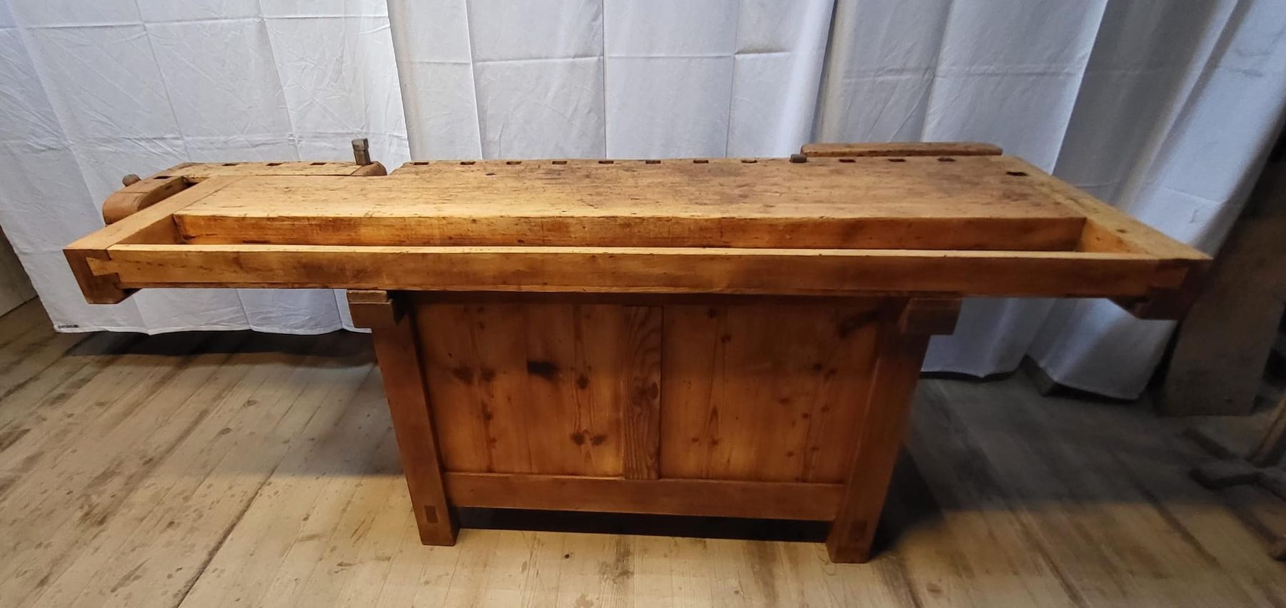 Banchi da lavoro: Hobelbank Werkbank Sideboard – Usato da St Gallen venduto da keller020 2