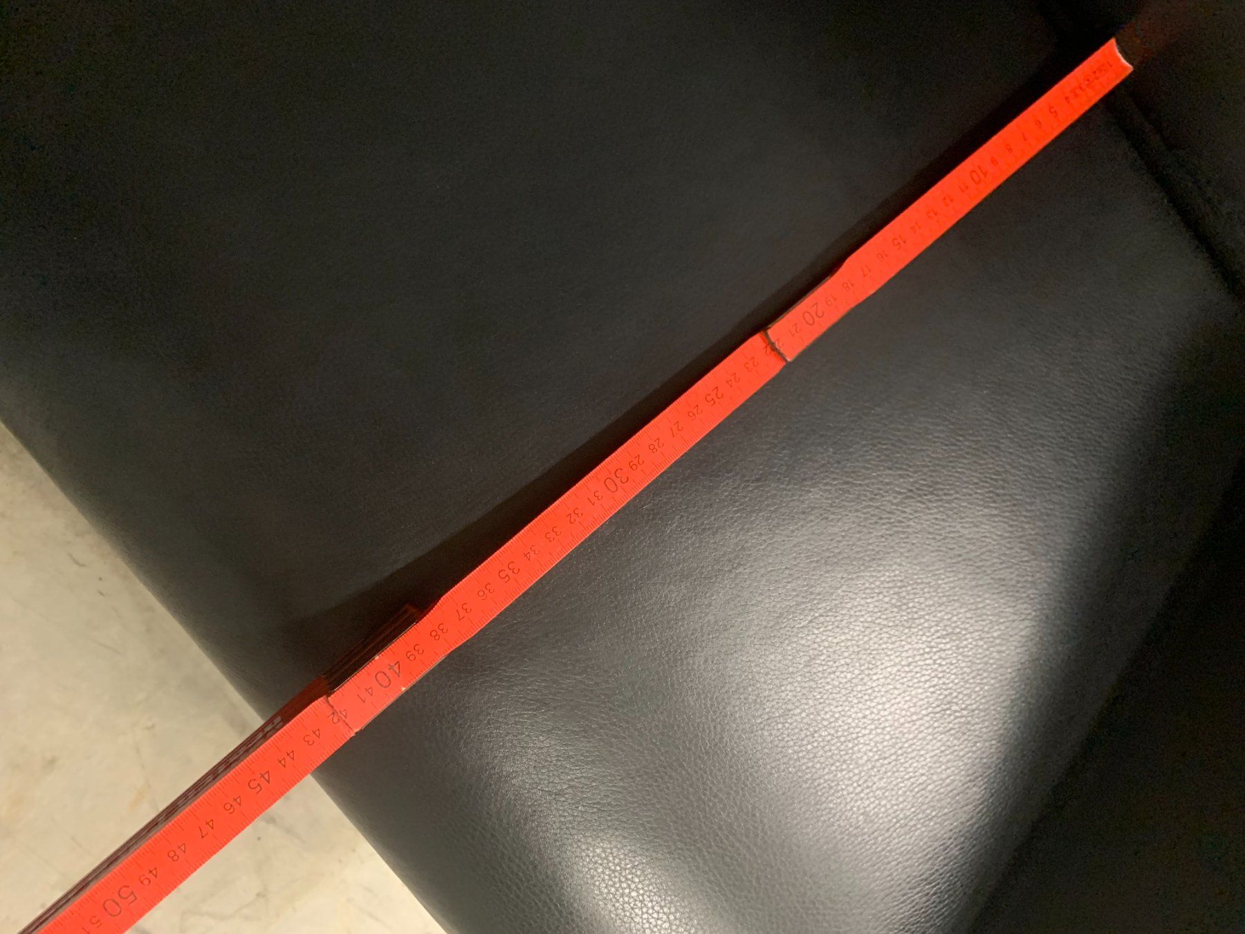 Interio Divani: Designer Leder Sofa in sehr gutem Zustand – Usato da Winterthur venduto da urs_y27y 4