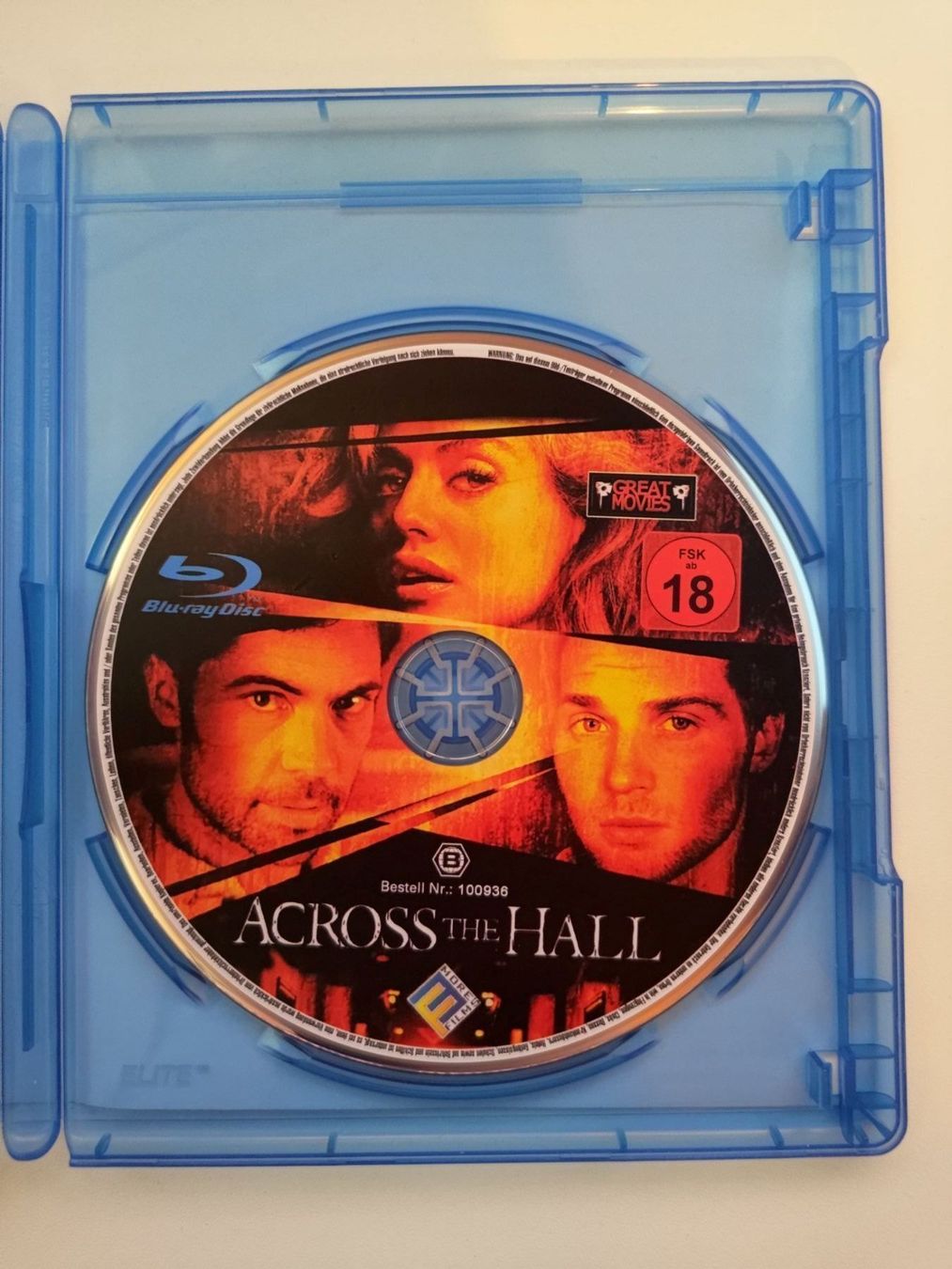 Tutti i DVDs: Across the Hall – Usato da Liestal venduto da Kratzilla 1