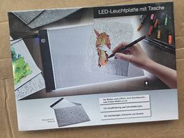 LED-Leuchtplatte mit Tasche - neu & ungebraucht