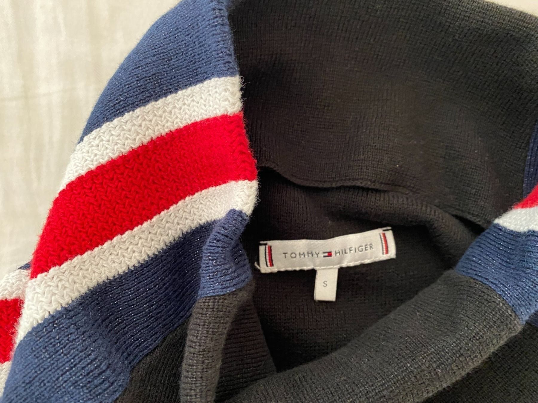 Tommy Hilfiger Maglioni & Felpe: Tommy Hilfiger Pullover S/M – Usato da Duebendorf venduto da Alexandertreyer 4