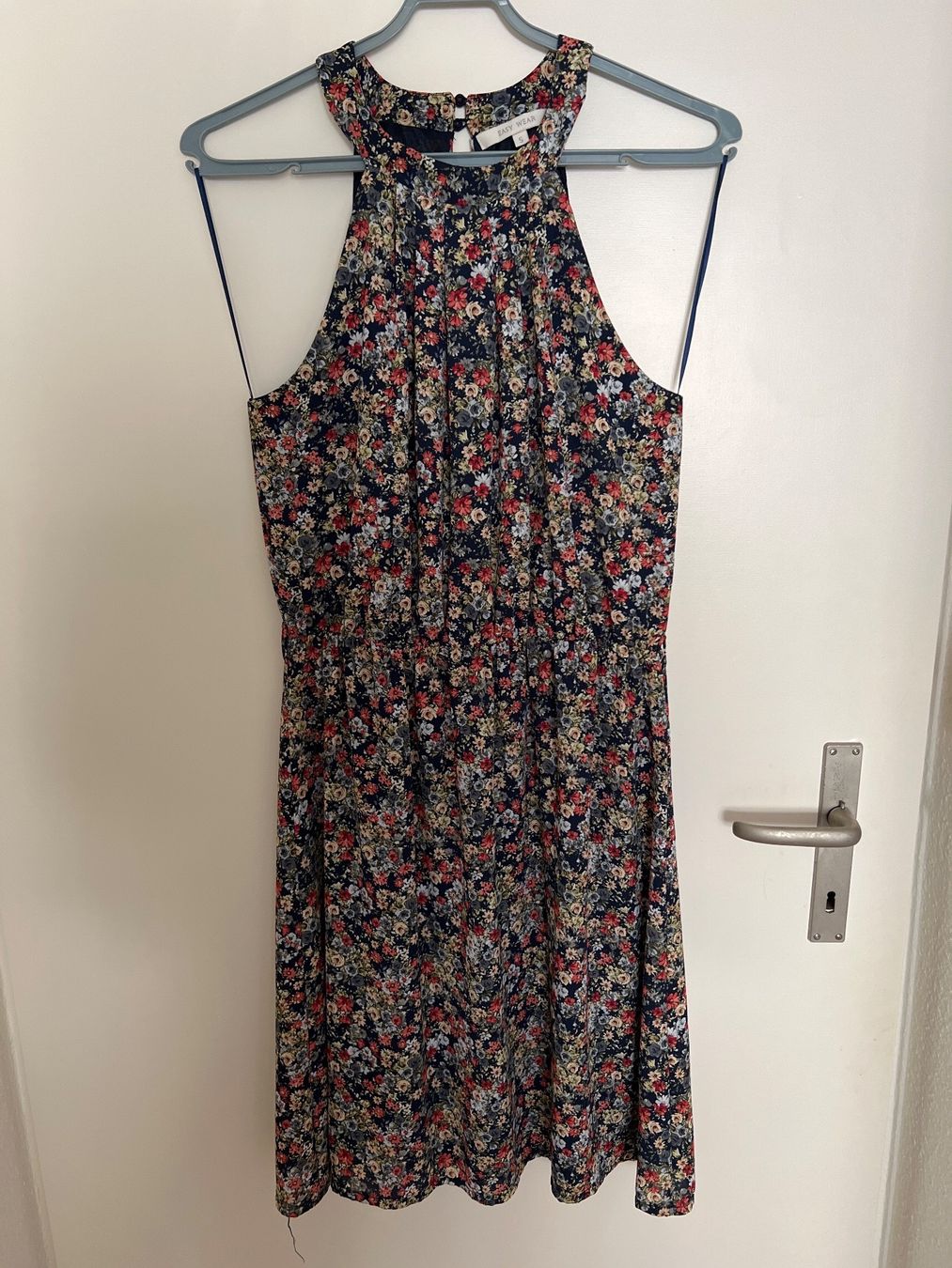 Kleider: Kleid EASYWEAR S – Gebraucht aus Horgen von linuxrp