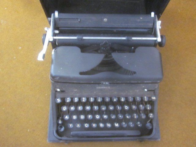 Macchine da scrivere: Hermes 2000 Schreibmaschine – Difettoso da Böttstein venduto da koehlerkafi 1