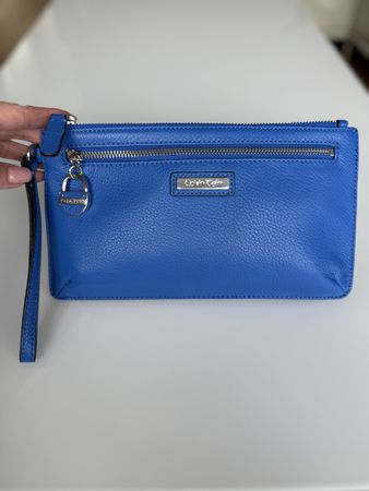 NEW CALVIN KLEIN BLUE GENUINE LEATHER CLUTCH