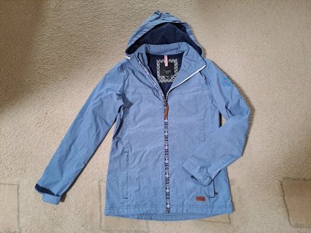 schöne Regenjacke Gr. 164