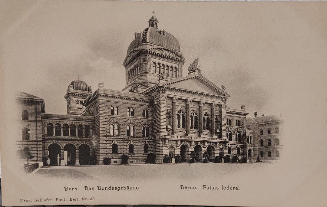 Cartoline postali: BERN - BERNE - Das Bundesgebäude - Palais fédéral – Usato da Delémont venduto da Domdom1