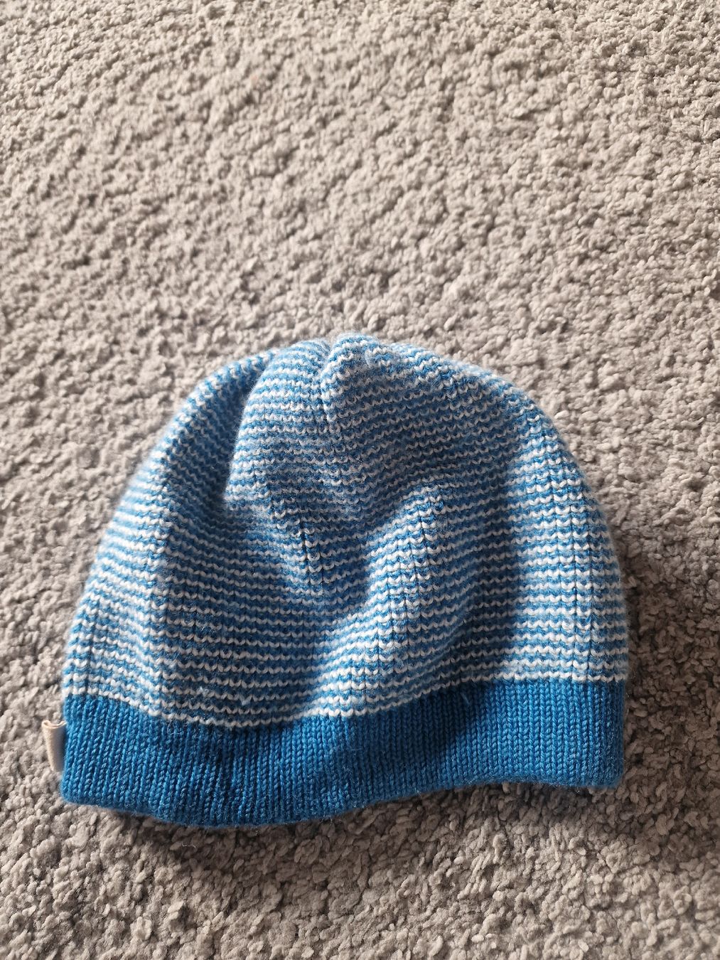 Altro abbigliamento per bambino: Disana Mütze Gr3 – Usato da Basel venduto da chingson