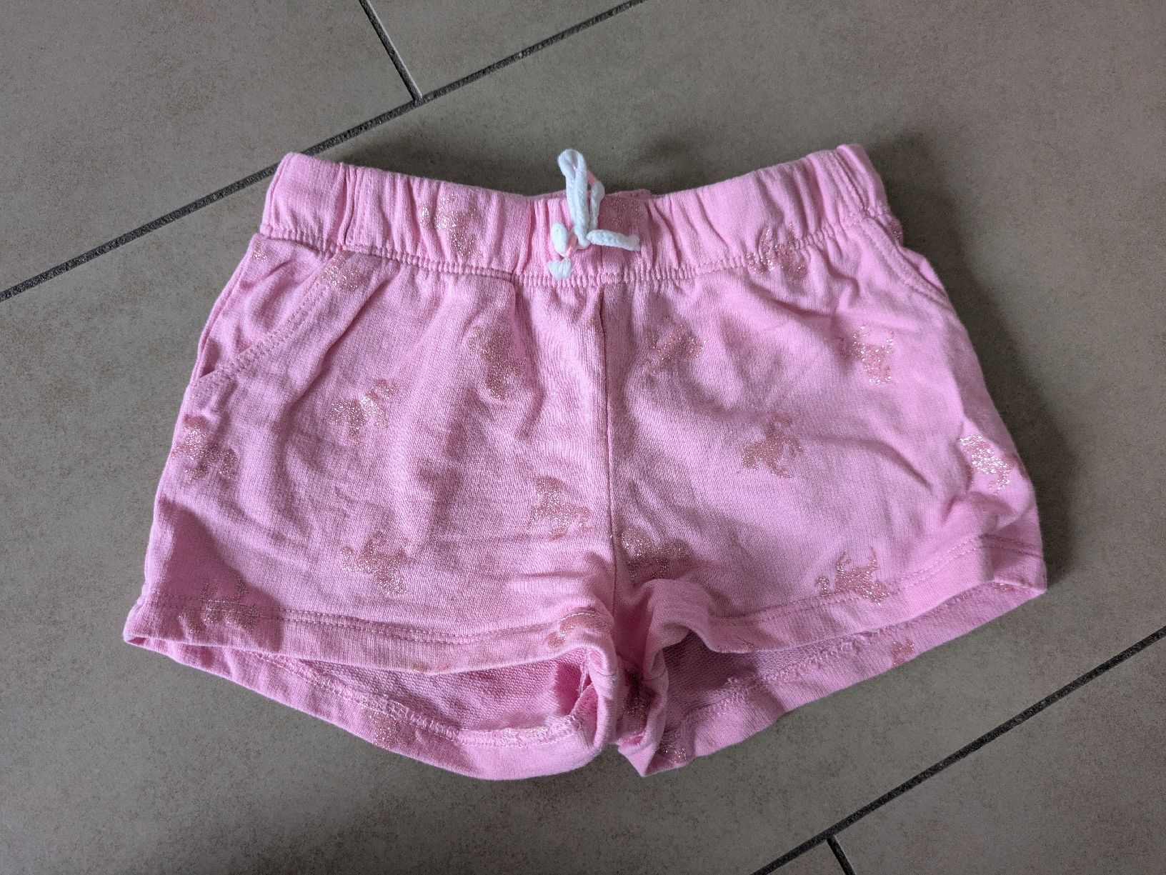 Lotti & Set di vestiti: Kleiderpacket 98/104 – Usato da Frieswil venduto da hosme1988 8