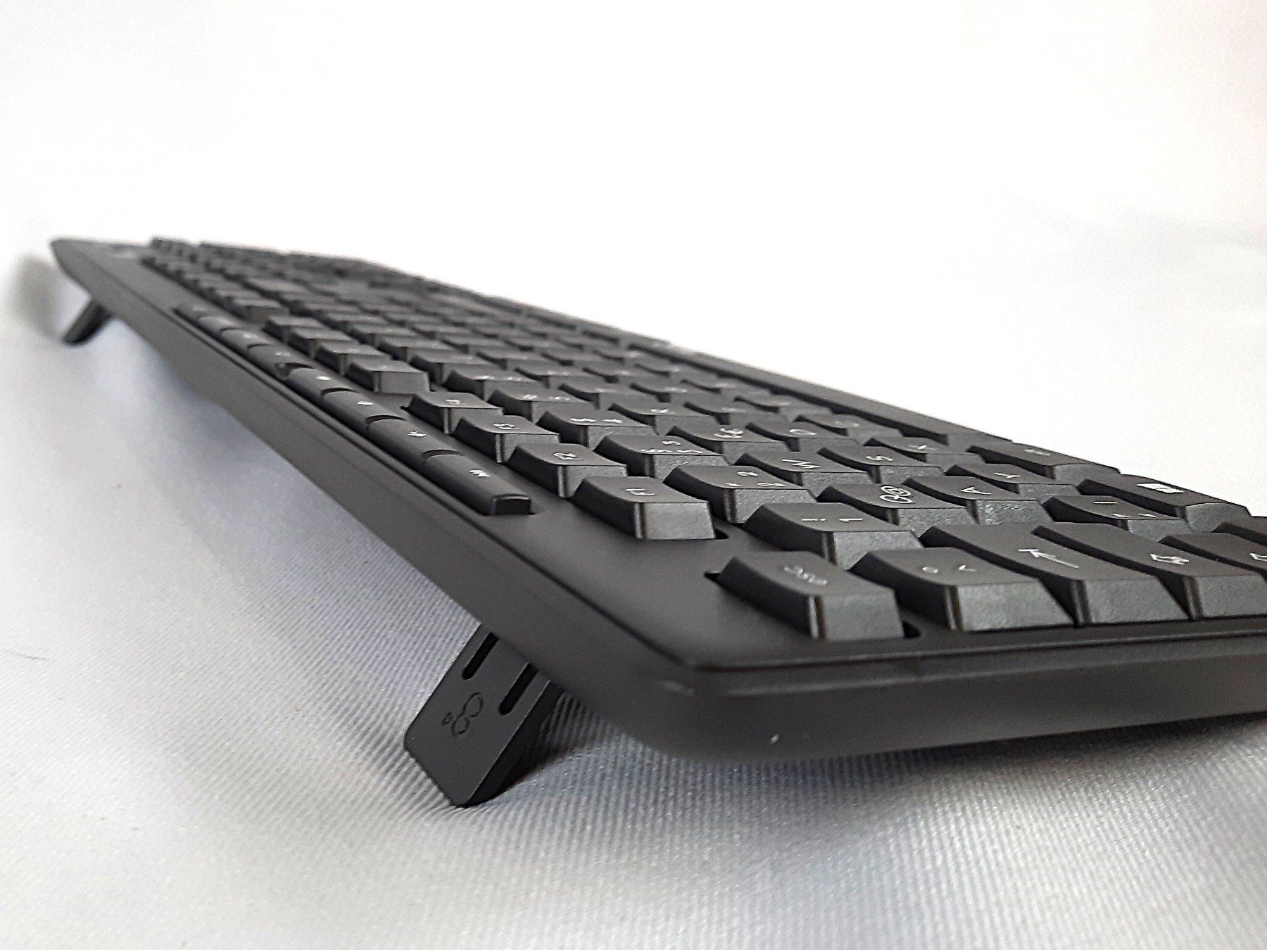 Logitech Tastiere: LOGITECH Tastatur ohne Maus – Nuovo (secondo la descrizione) da Beinwil am See venduto da Restwert_Beinwil 3