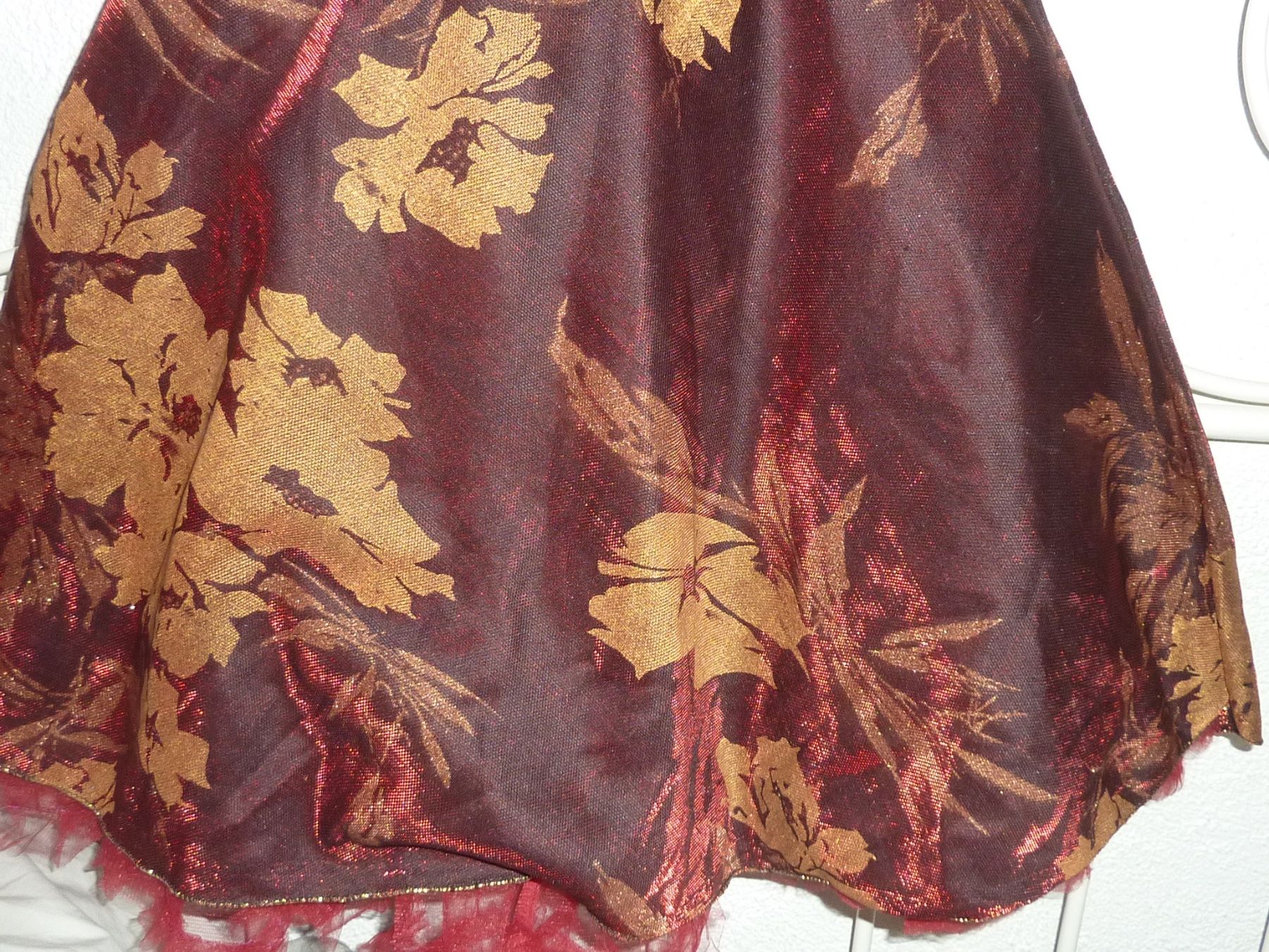 Vestiti & Gonne: robe bordeaux taille 5 ans neuf – Nuovo e nell'imballaggio originale da geneve venduto da chriztel 2