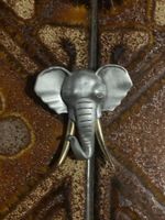 Elefantenkopf Brosche Metall und Messing