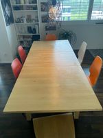 Tisch mit oder ohne Stühlen -Aufgrund von Umzug erst ab Juli