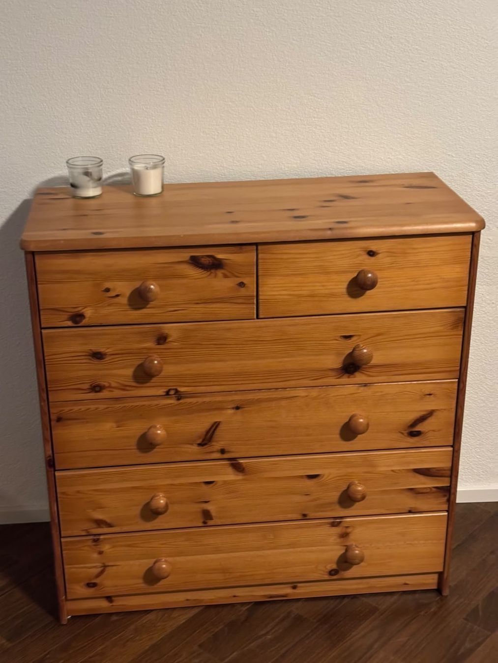 Commodes: Kommode aus Holz mit 6 Schubladen – D'occasion à Gisikon par marco_ch