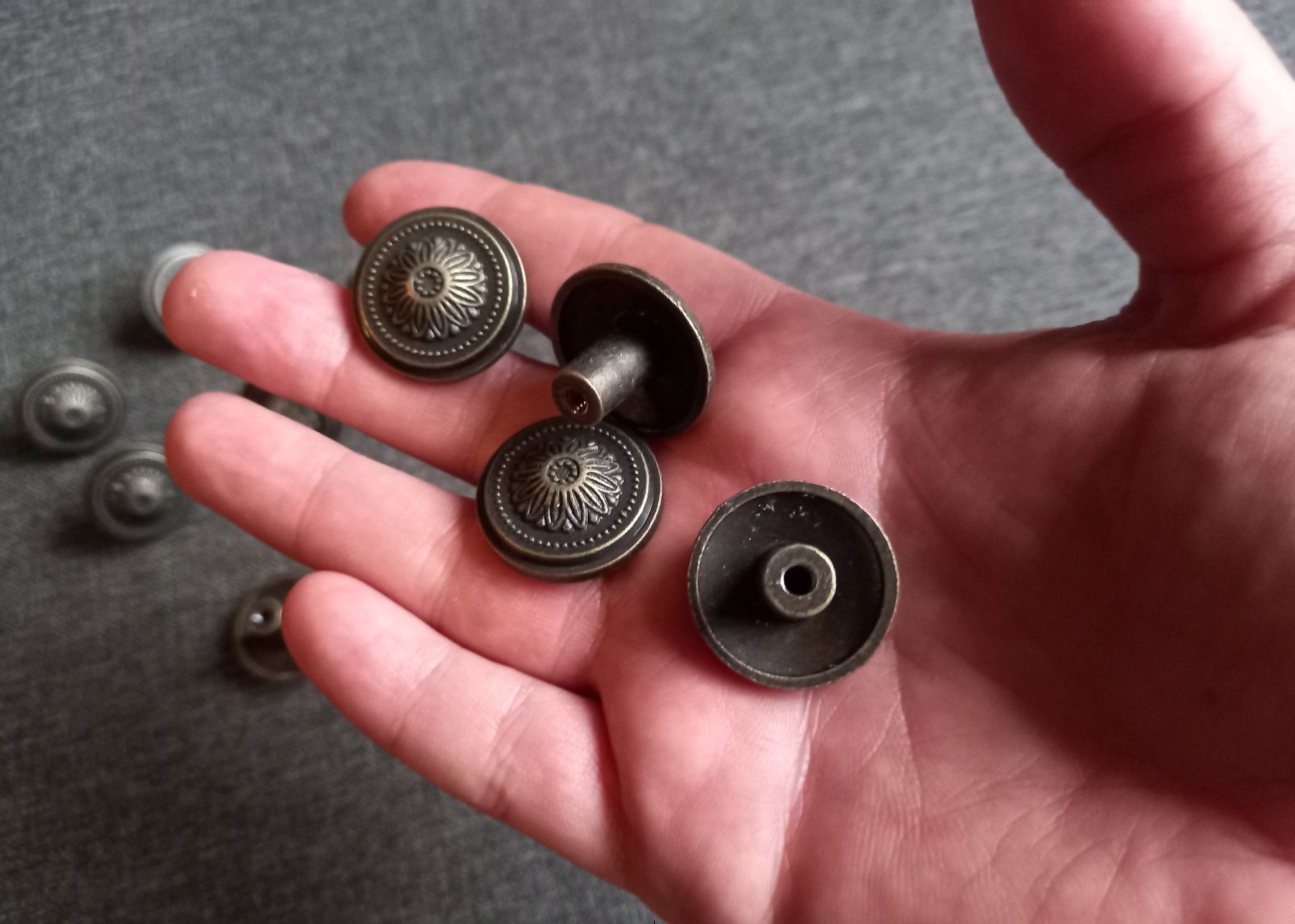 Ferramenta: 10x Schwarzer Griff Schubladenschrank, Kommode – Nuovo e nell'imballaggio originale da Bussigny venduto da batishop