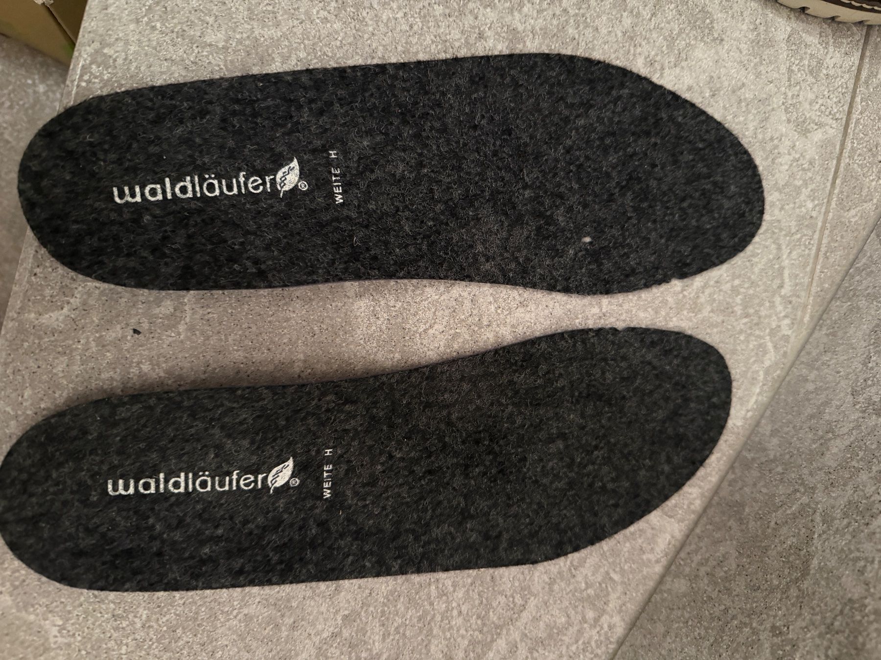 Scarpe da donna: Waldläufer Stiefellette Gr. 41 – Usato da Embrach venduto da Lieblingszeugs 3