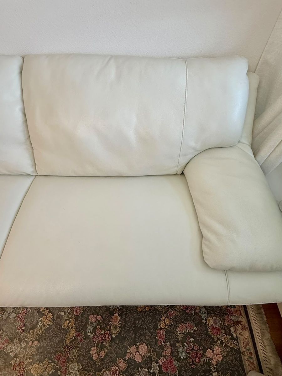 Sofas: Echt Leder sofa Weiss 3+2 Personen – Gebraucht aus Therwil von h96_9qrs