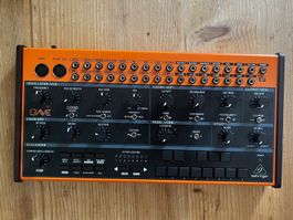 Behringer Crave Analog Synthesizer